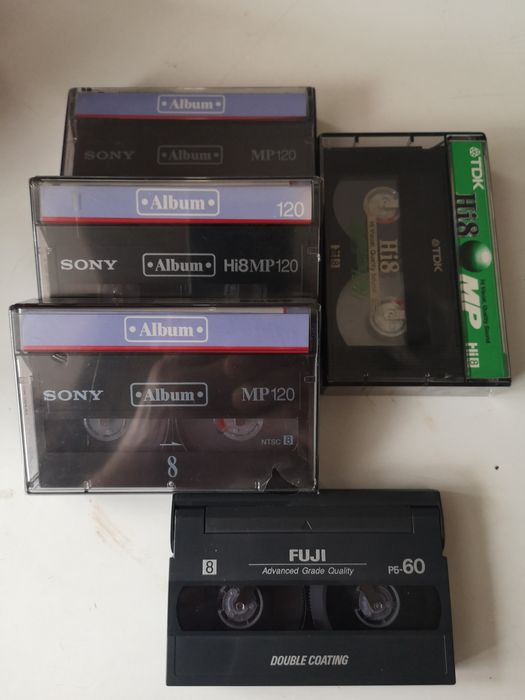Нови видео касети VHS, VHS C и Hi8