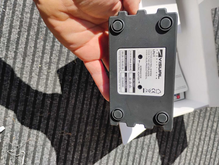 PAR LED cu efecte integrate- interfața DMX