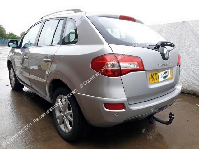 Dezmembrez Renault Koleos 2,0 DCI