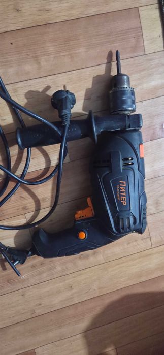 Срочно продам! Дрель