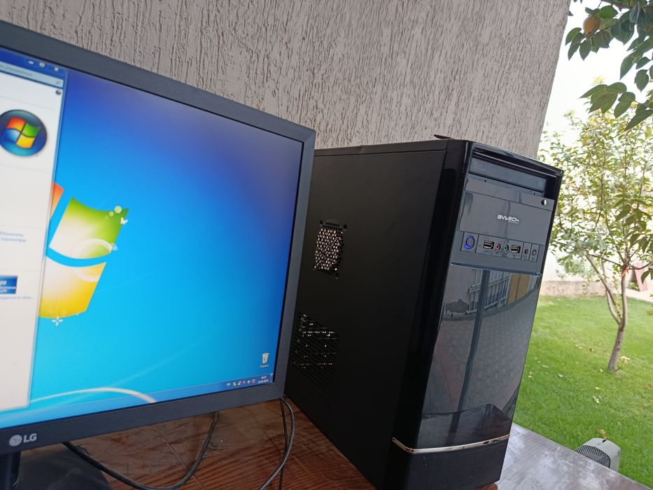 Персональный настольный компьютер