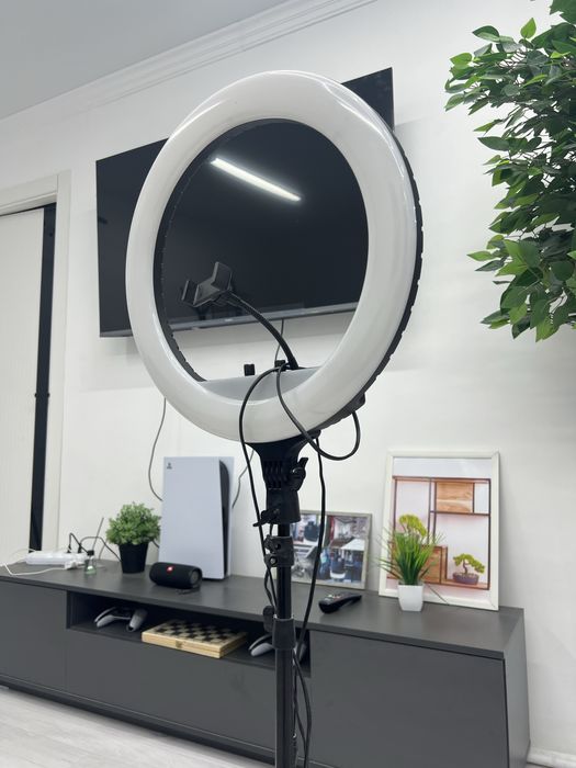 Кольцевая лампа