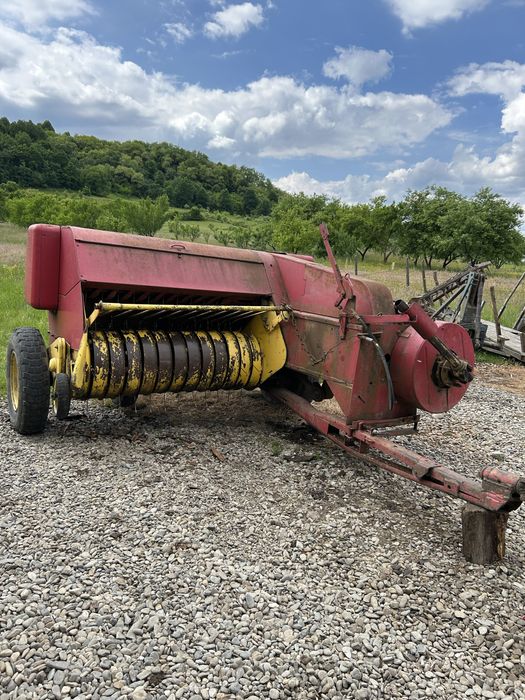 Vând balotieră L.Sgorbati