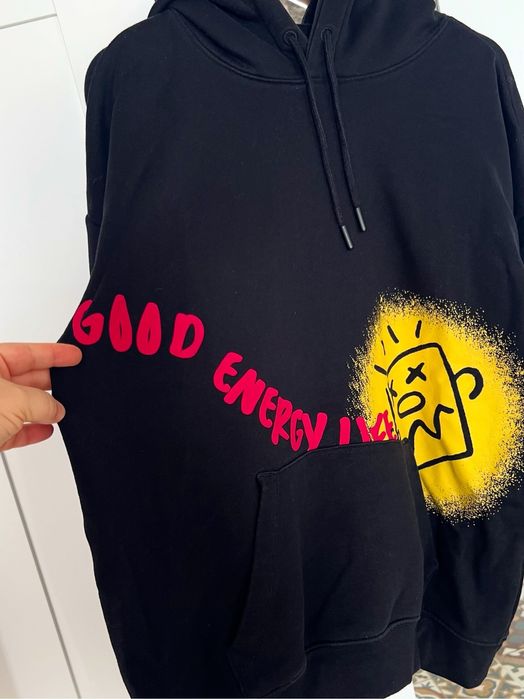 Суитчър Bershka с цветни щампи