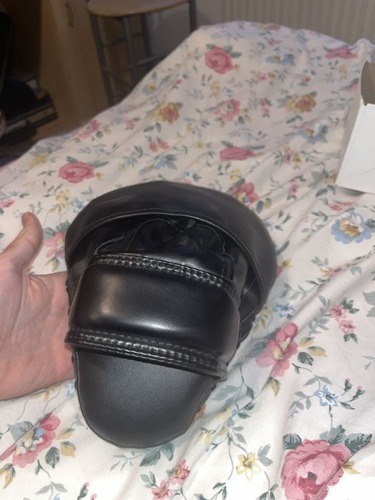 Mănuși + fașe BOX 14 oz Domynos și Venum