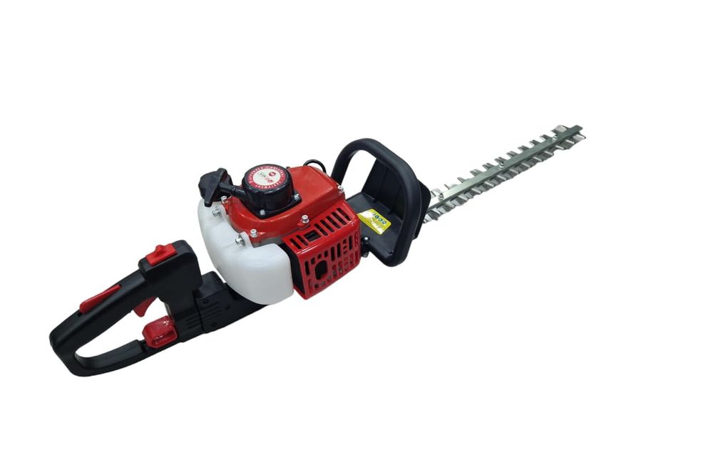 Кусторез. Бензиновый кусторез. Кусторез