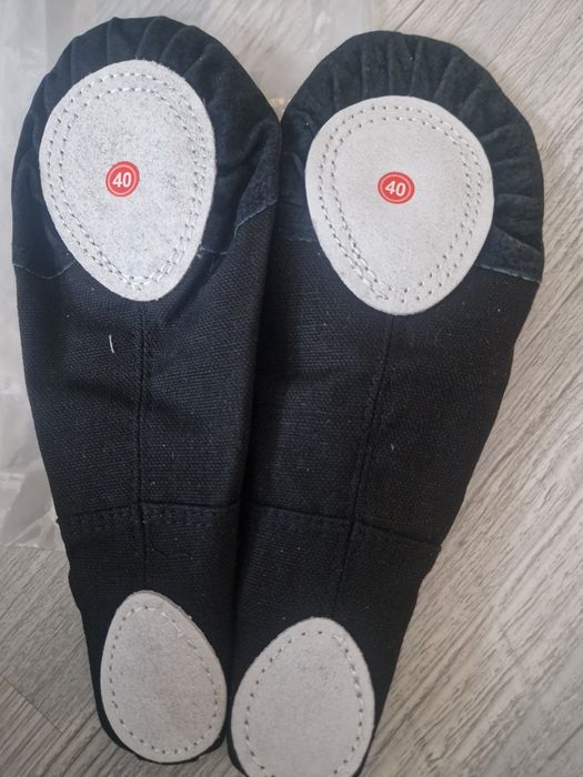 Cipici negri marimea 40