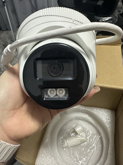 Camera IP ColorVu Hikvision HiWatch HWI-T249HA