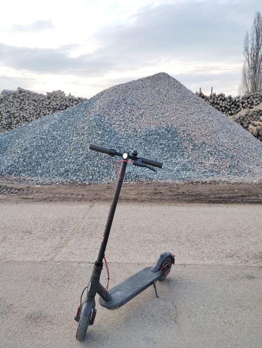 Trotineta electrică Xiaomi Pro2 de vanzare