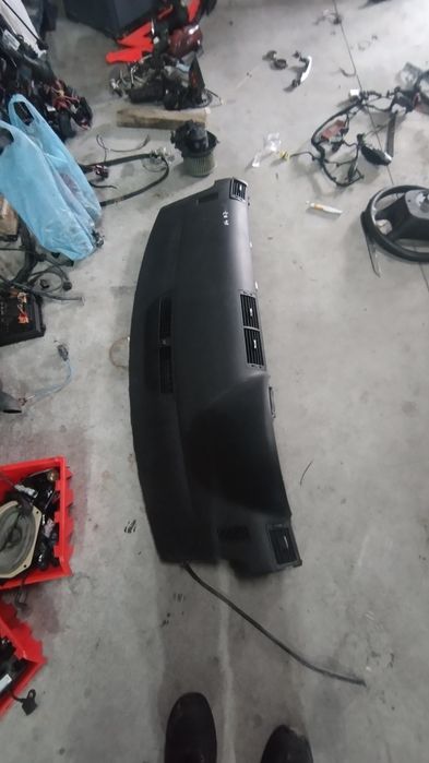 Planșa bord audi A4 b7 europa
