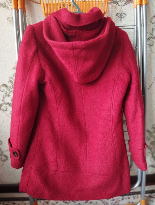 Бордовые женские пальто
