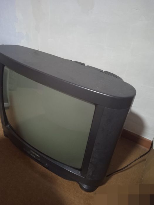 Продам телевизор Samsung