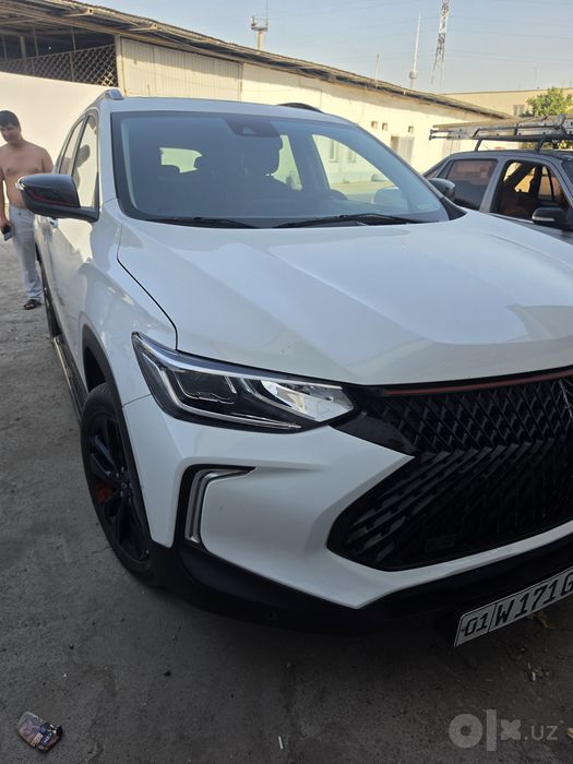 Tracker 2 redline sotiladi