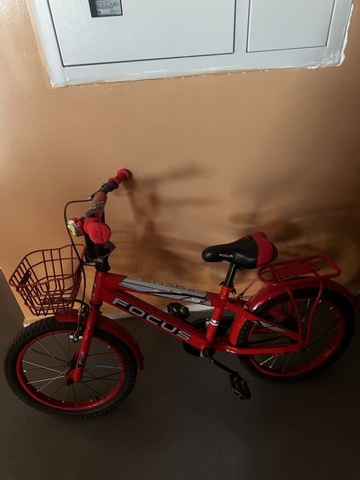 Продам велик на 5-7 лет