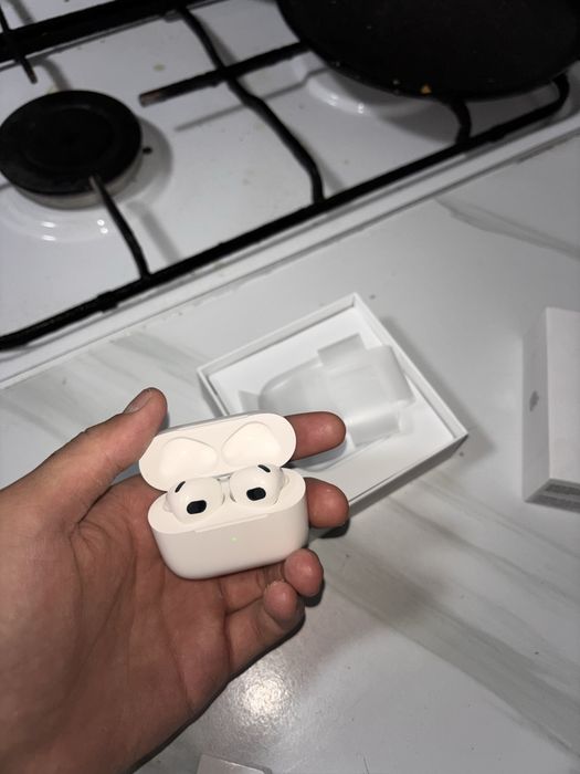 Apple Airpods 3 серия