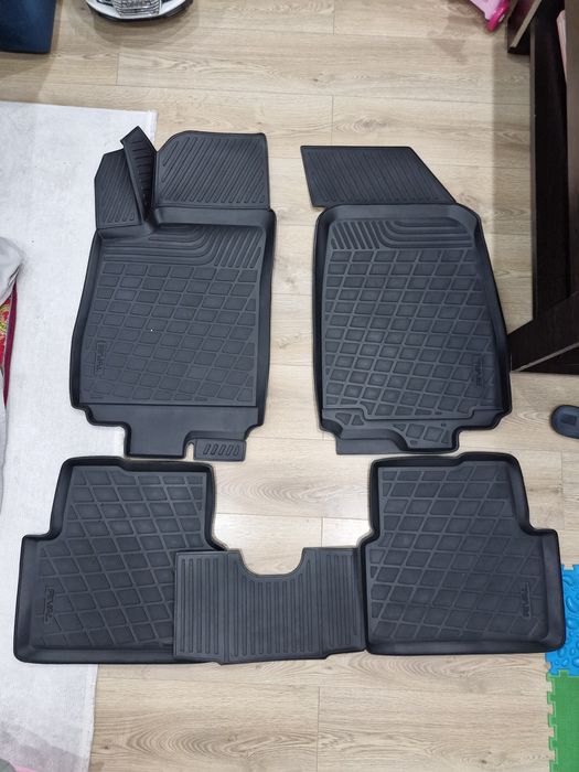 Полики в салон Chevrolet Cobalt