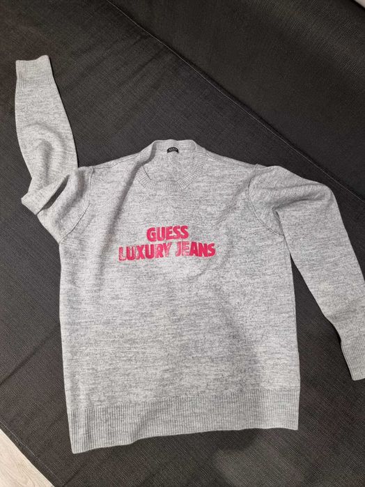 Пуловер Guess размер L
