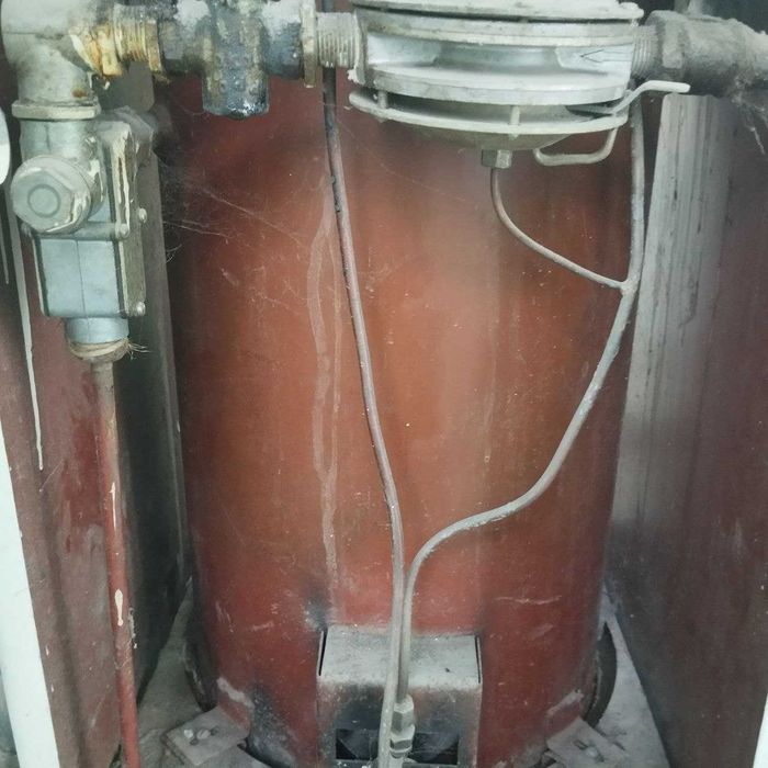 Продается  Холодильник и аккумулятор в хорошем качестве