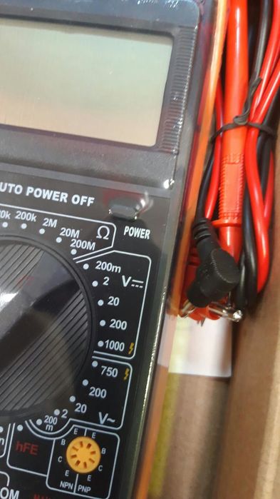 Aparat de masurat, voltmetru. Produs nou! Sigilat!