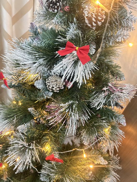 Ёлка новый сатылады