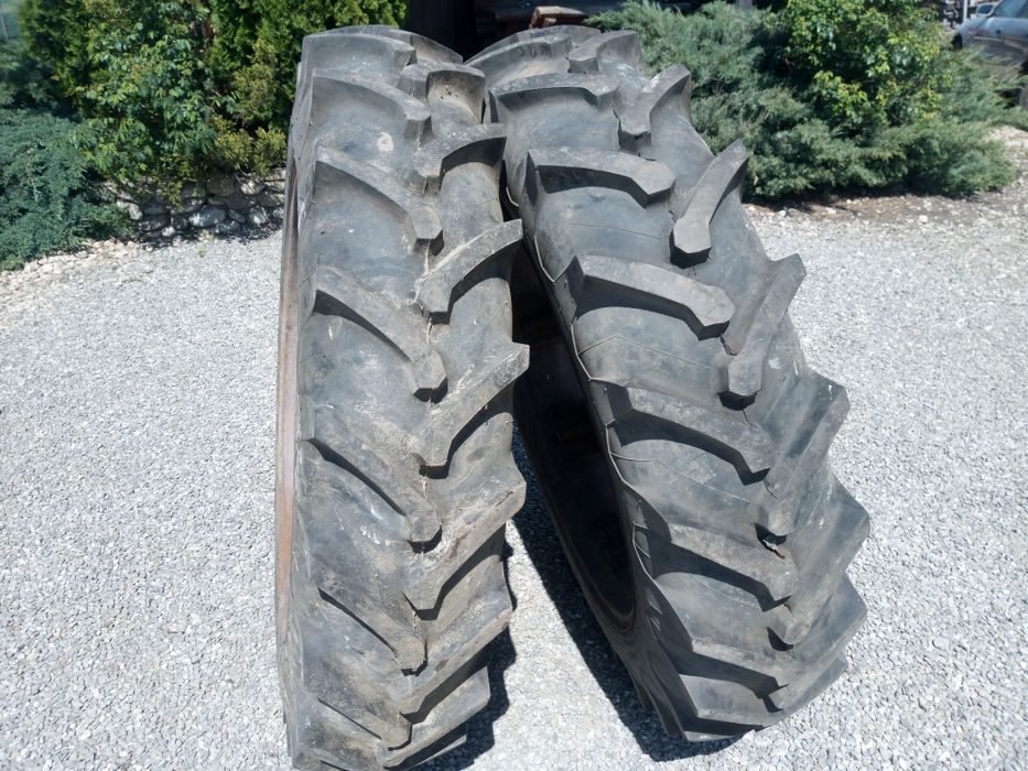Vând rotii tractor 12.4 R 36
