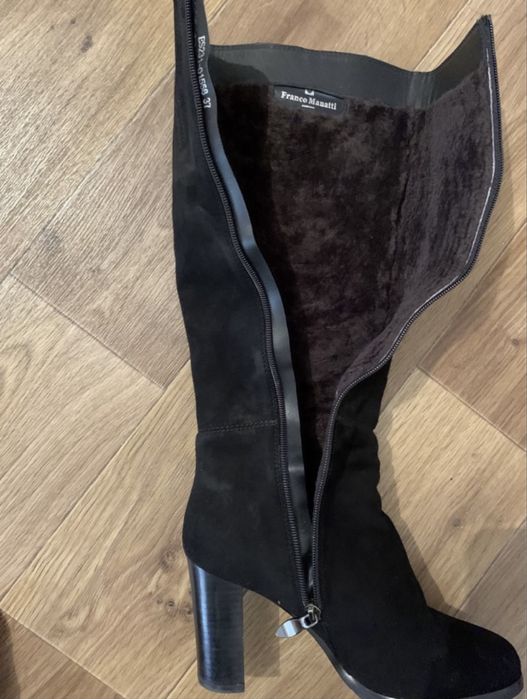 Зимние замшевые сапоги