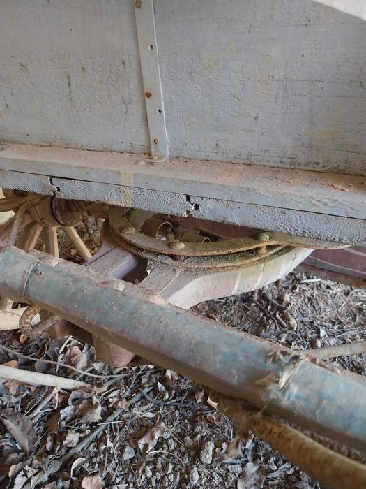 Продавам магарешка каруца