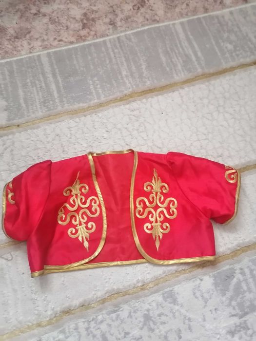 Национальной костюм