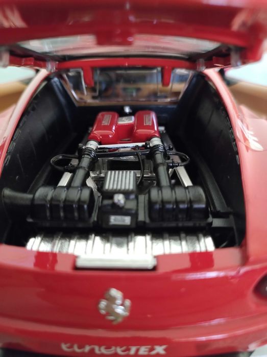 Ferrari 360 Burago 1:18
