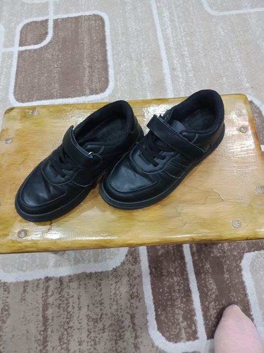 Кроссовки на мальчика