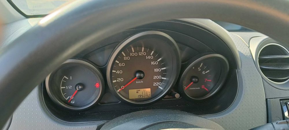 Mitsubishi clot бензин