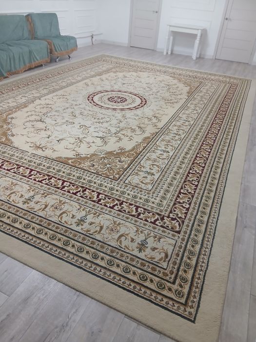 Кілем 4/6 размер б/у