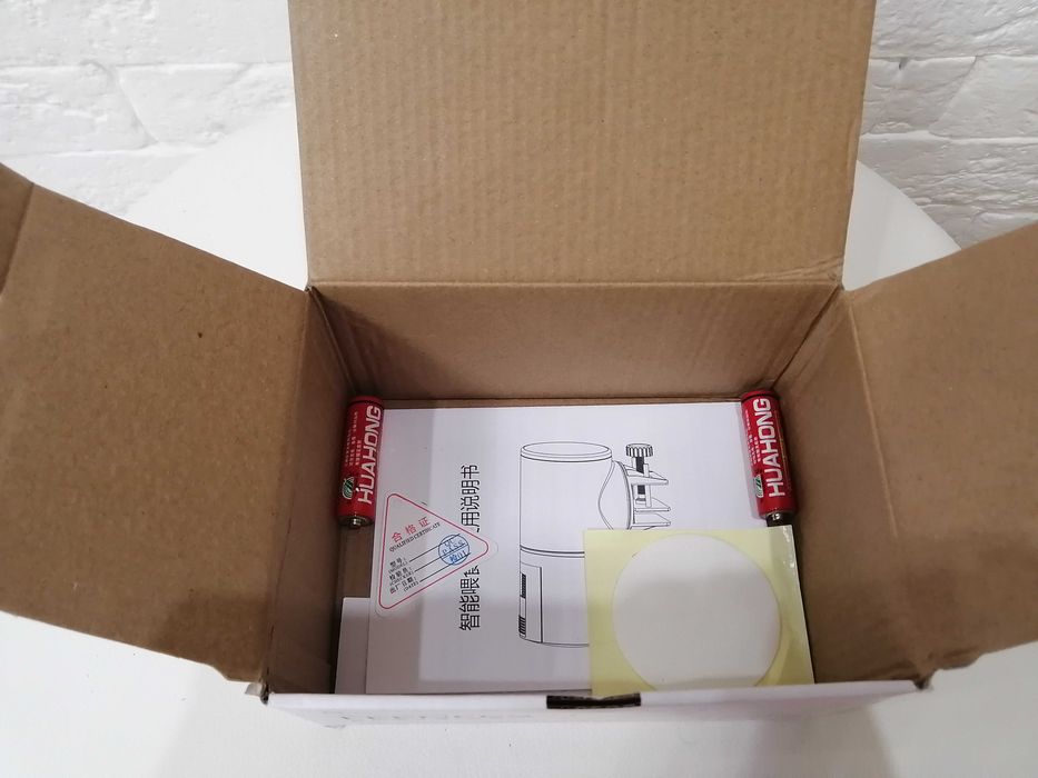 Автоматическая кормушка для аквариума