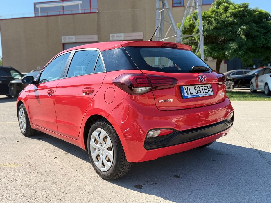 HYUNDAI i20 2020 — imagine 4