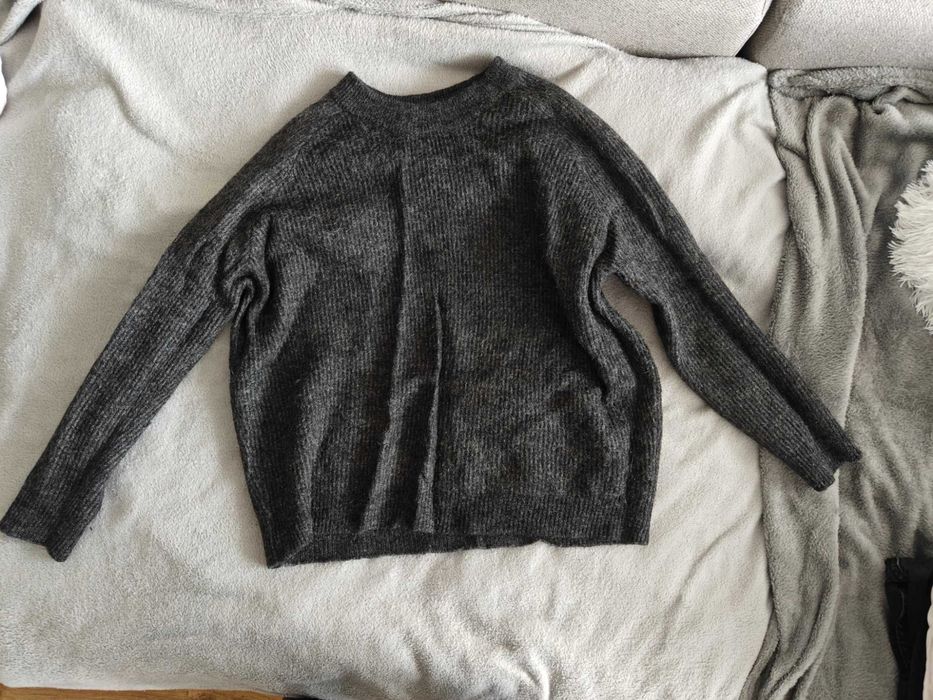 Пуловер втора употреба