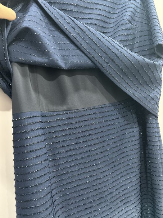 Женское вечернее платье