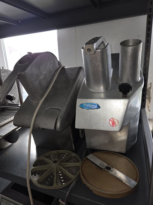 Toaster simplu si dublu, robot legume, intinzator aluat alte aparate g