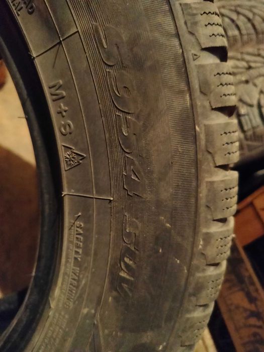 Зимни гуми Toyo Snowprox 225/65 R17