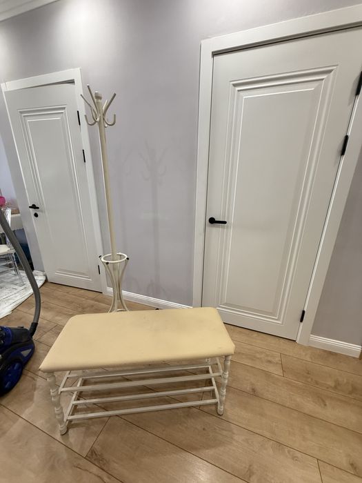 Вешалка напольная