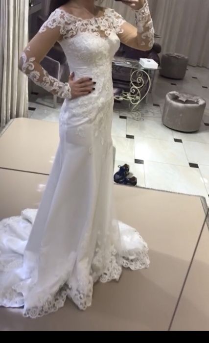 Свадебное платье