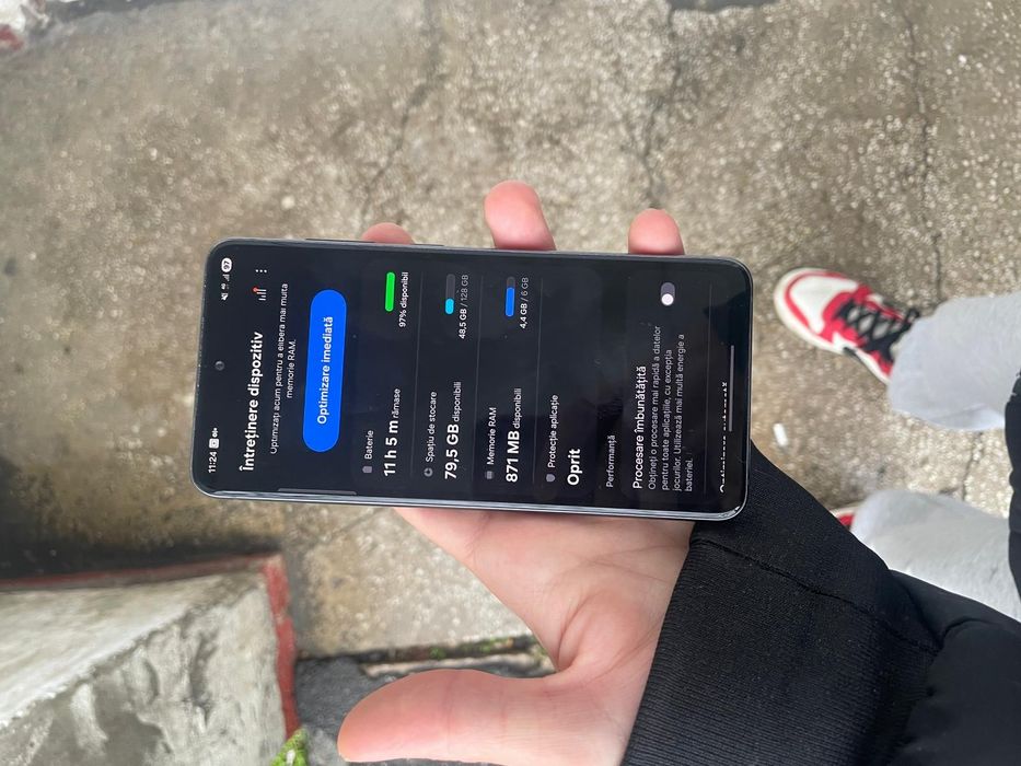 Schimb Samsung S21 fe urgent