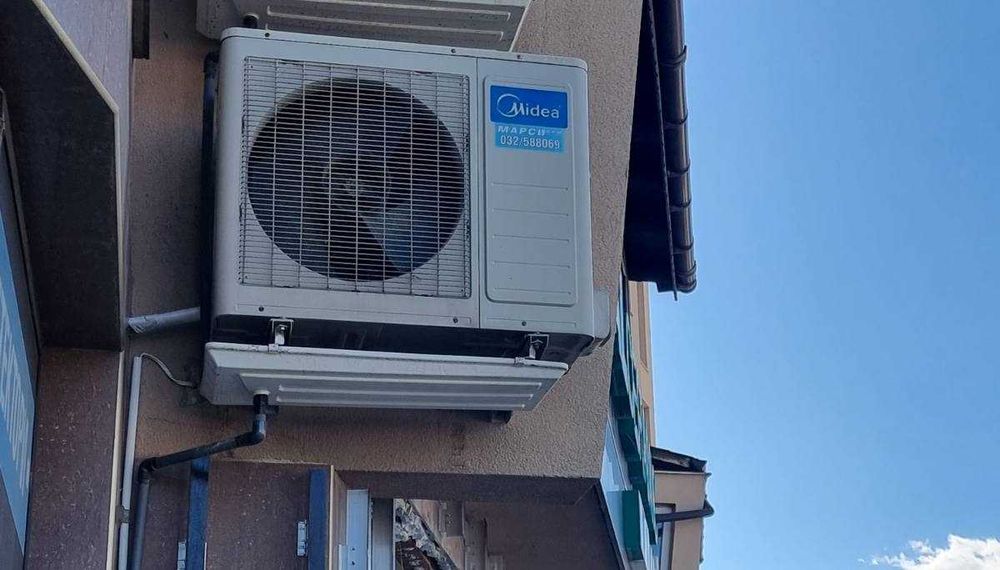 Колонен климатик MIDEA модел MFGA-24ARN1 24-ка