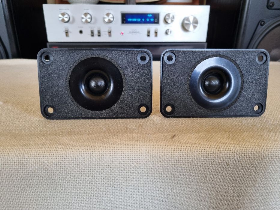 Set Tweetere Revox. 4 ohms, 50 watts, 12x7,5 cm. Impecabile