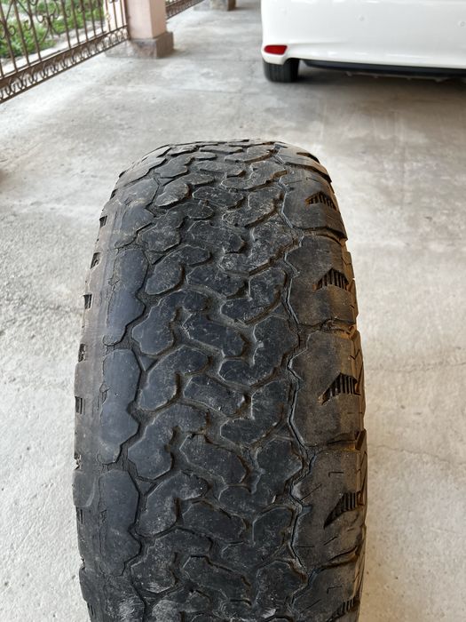 Продам старые шины 265/65 r17
