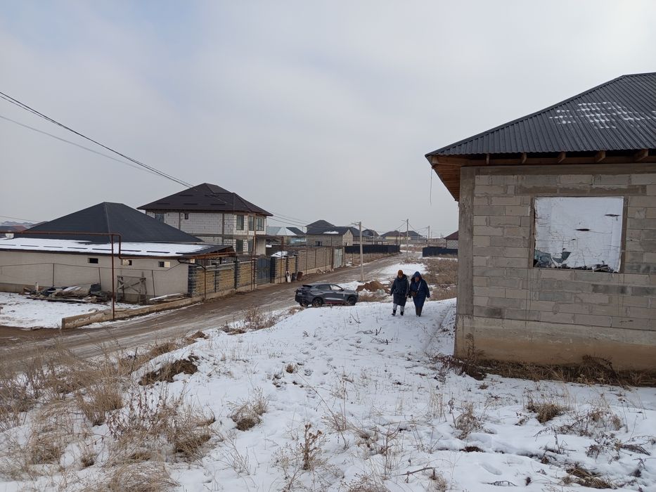 Продам дом не достроены