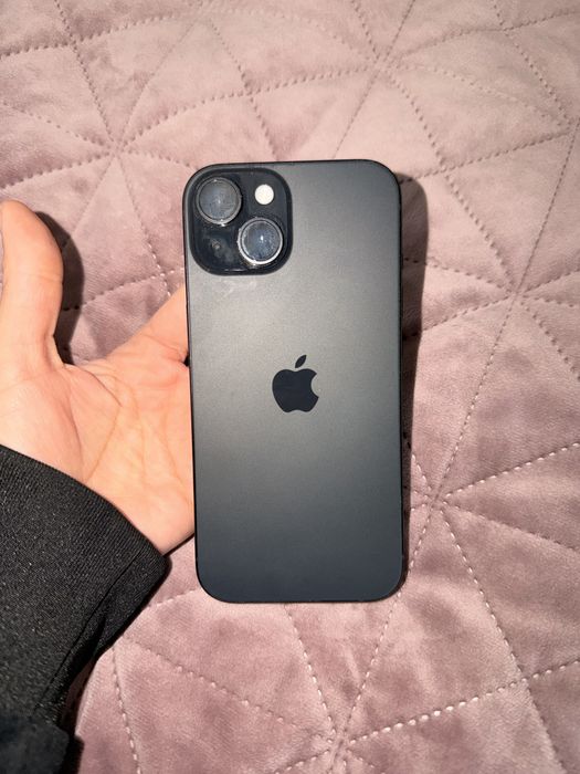 Iphone 15 negru impecabil