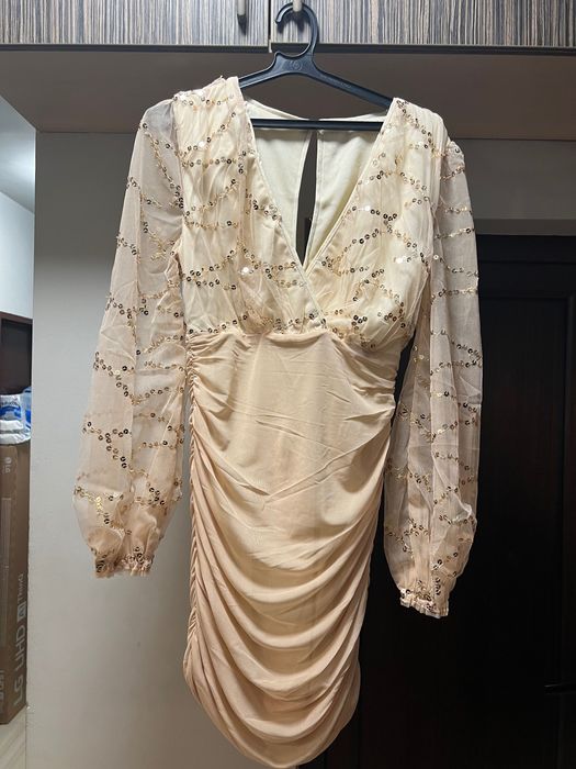 Чисто нова рокля