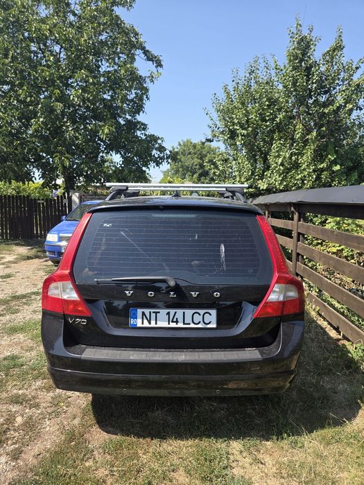 VOLVO V70 2010 — imagine 5