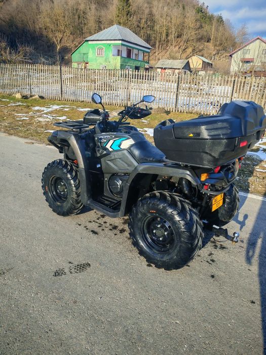 Vând atv cf moto