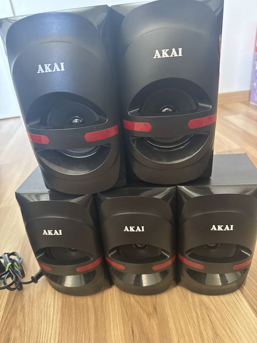 Vand sistem audio Akai 5.1